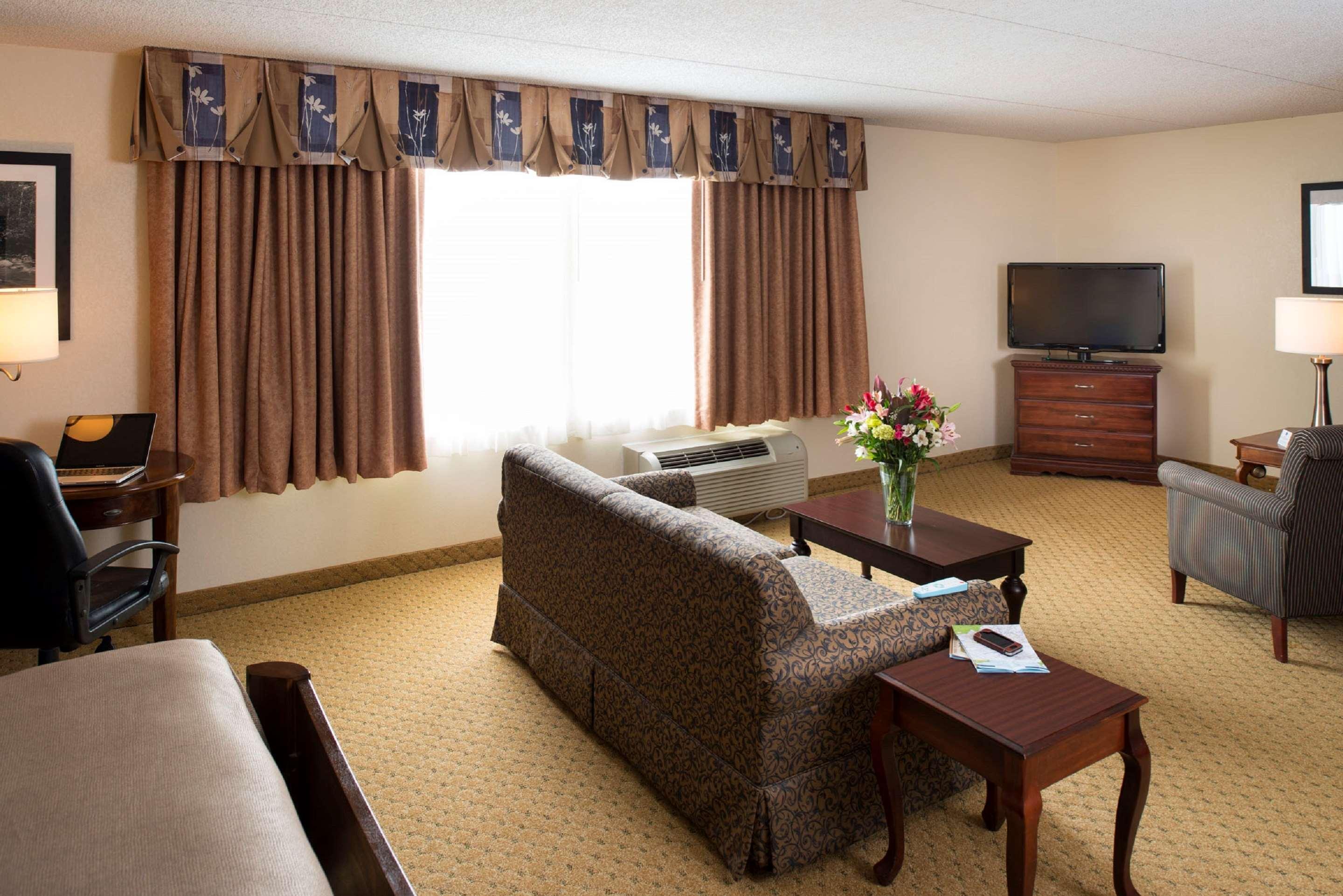 Best Western Plus Knoxville Cedar Bluff Buitenkant foto